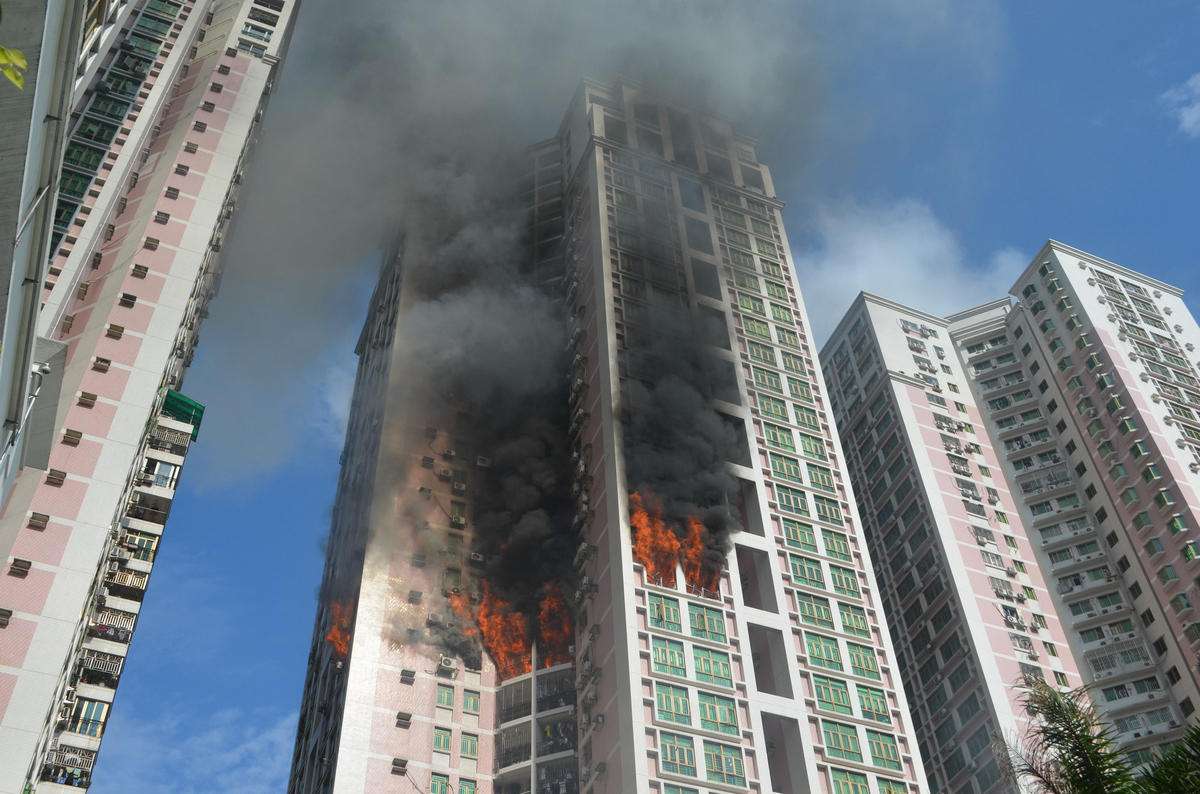 高层建筑的火灾危险性有哪些？