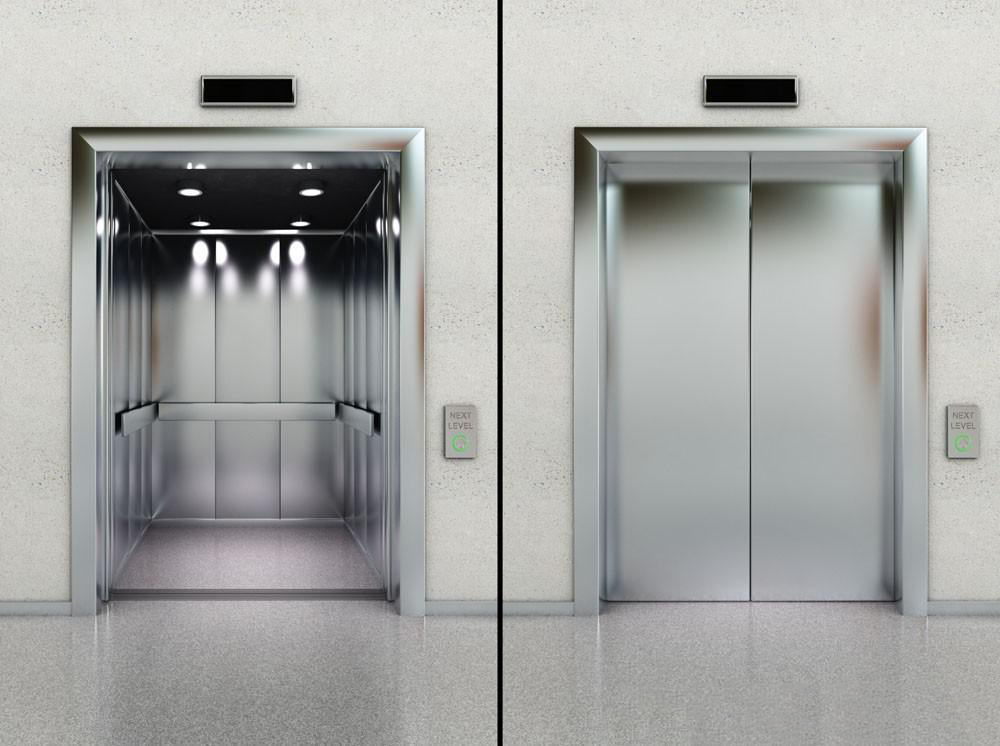 如何区分电梯是消防电梯而不是普通电梯？